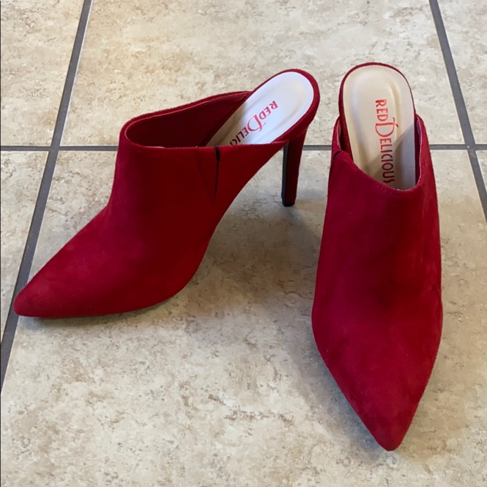 Red Mules